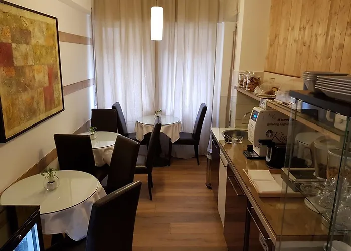 3jolie ゲストハウス